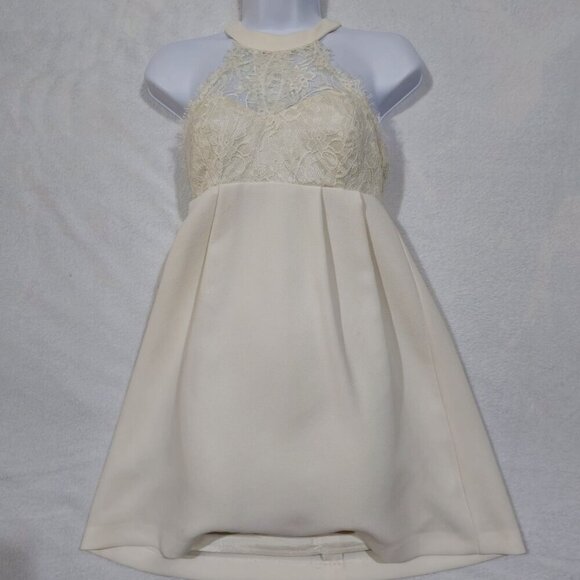 BCBGeneration ✦ Ivory Lace Halter Mini Dress ✦ Bridal Boho Cocktail Romance Sz 0 - Picture 9 of 15